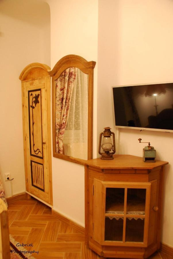 Casa Szabo Bed & Breakfast Sighisoara Ngoại thất bức ảnh